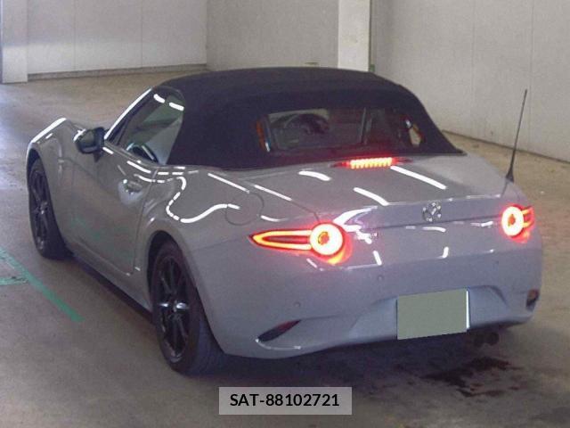 Mazda ROADSTER 2024-04 8649039-1