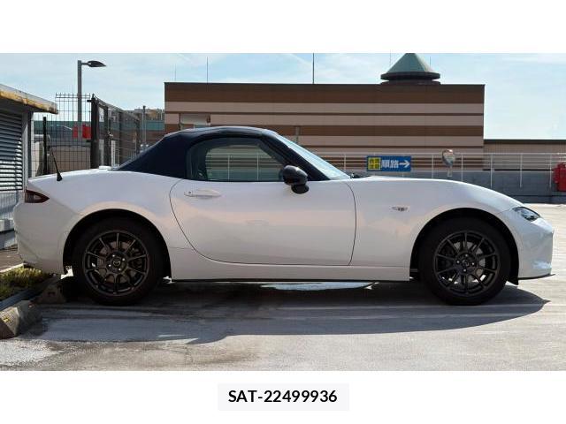 Mazda ROADSTER 2022-10 8649698-5