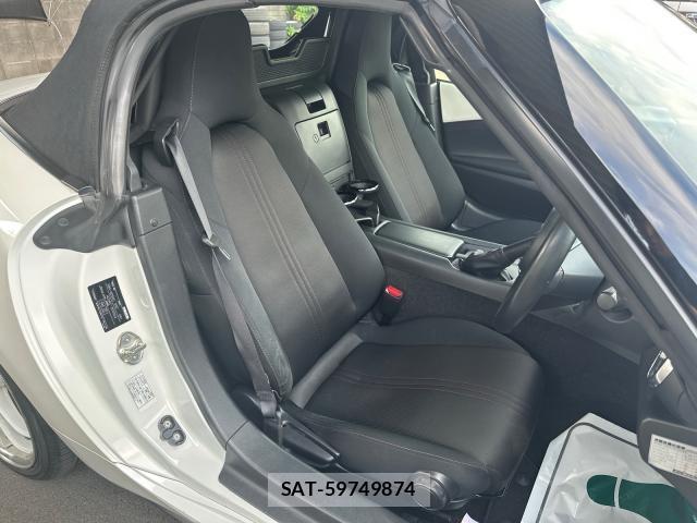 Mazda ROADSTER 2018-08 8649911-10