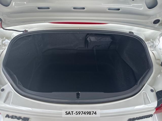 Mazda ROADSTER 2018-08 8649911-12