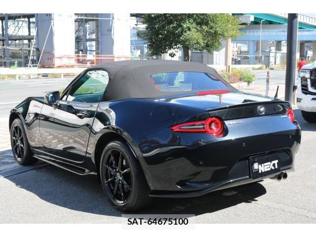 Mazda ROADSTER 2024-03 8650822-1