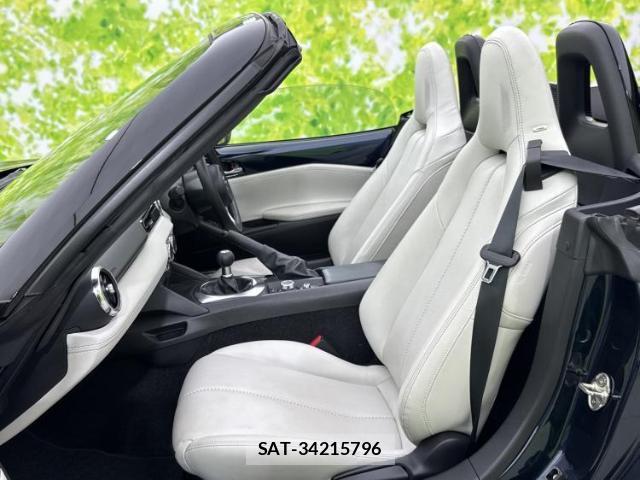 Mazda ROADSTER 2021-06 8651157-6
