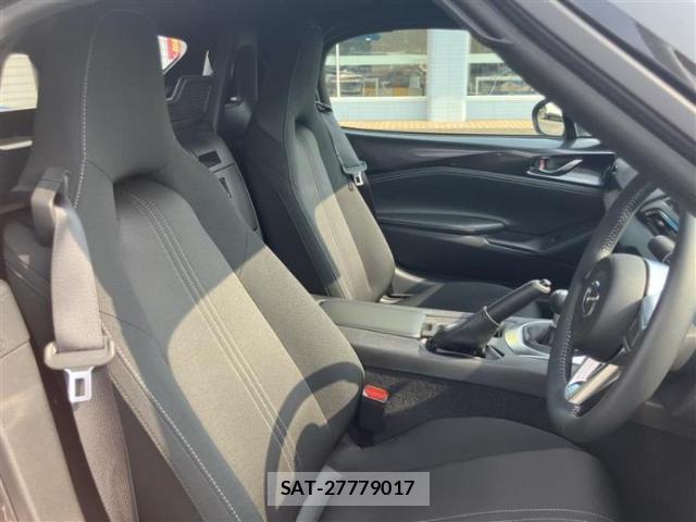 Mazda ROADSTER 2022-08 8652421-4