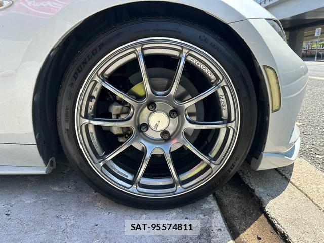Mazda ROADSTER 2018-03 8652447-2
