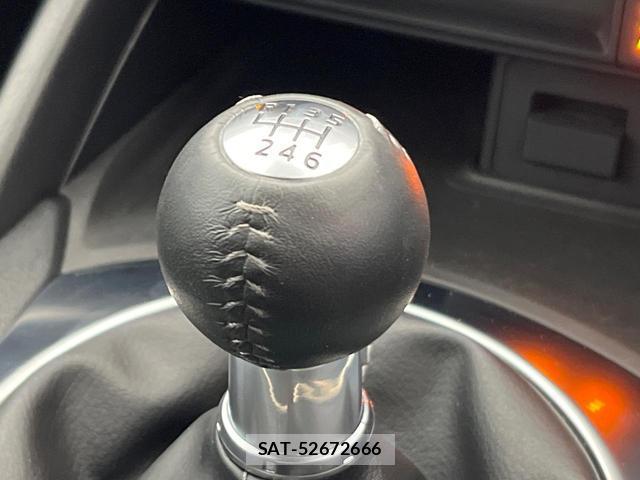 Mazda ROADSTER 2021-03 8653289-2