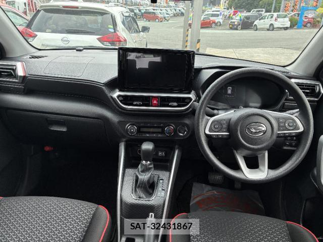 Daihatsu ROCKY 2020-02 8649481-2