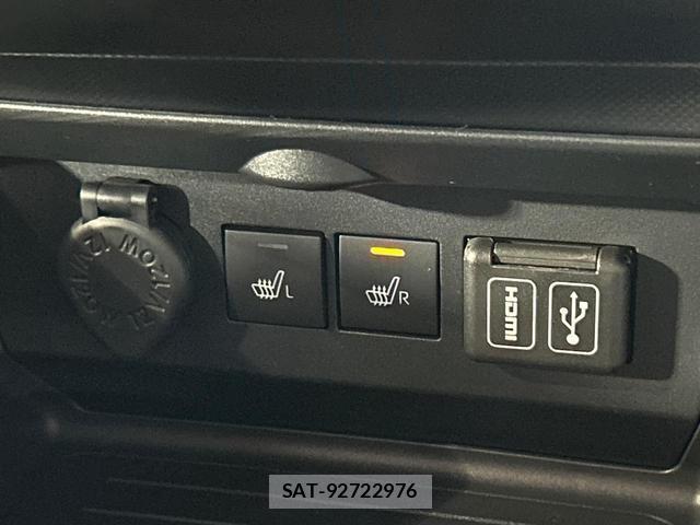 Daihatsu ROCKY 2026-07 8652174-6