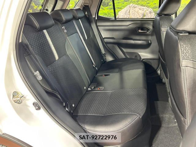 Daihatsu ROCKY 2026-07 8652174-8