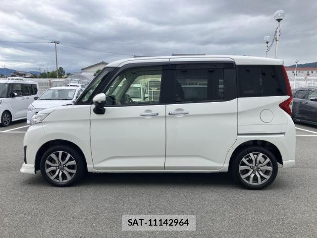 Toyota ROOMY 2018-02 8646816-1