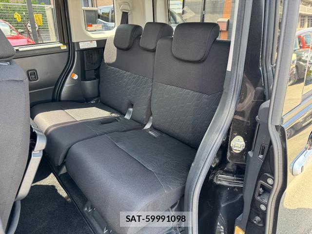Toyota ROOMY 2019-03 8647270-15