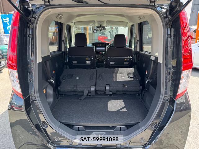 Toyota ROOMY 2019-03 8647270-17