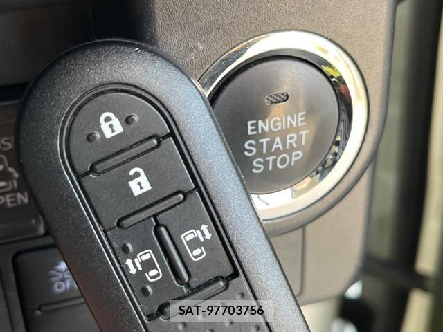 Toyota ROOMY 2018-05 8647334-7