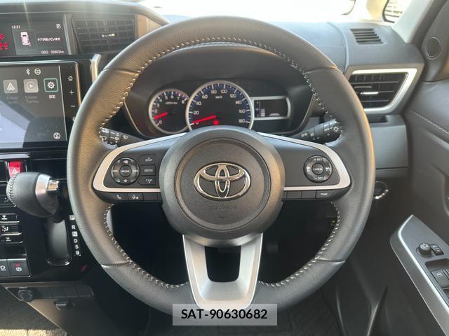 Toyota ROOMY 2023-11 8647483-10