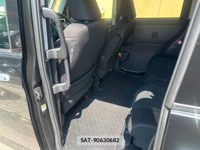 Toyota ROOMY 2023-11 8647483-14