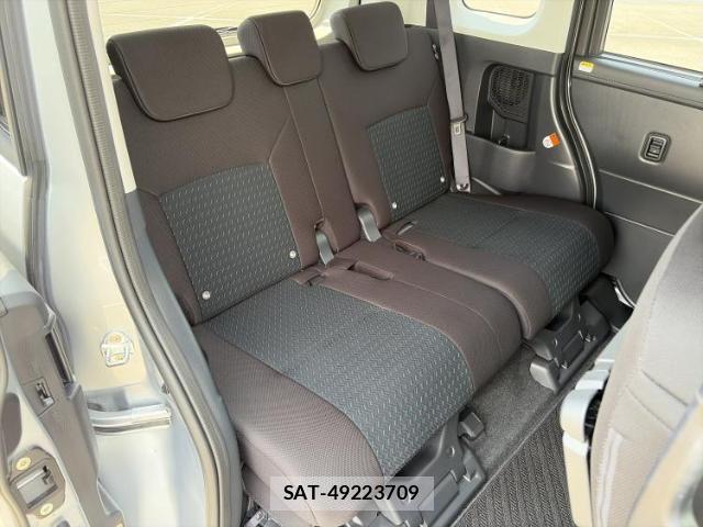 Toyota ROOMY 2026-03 8647496-4