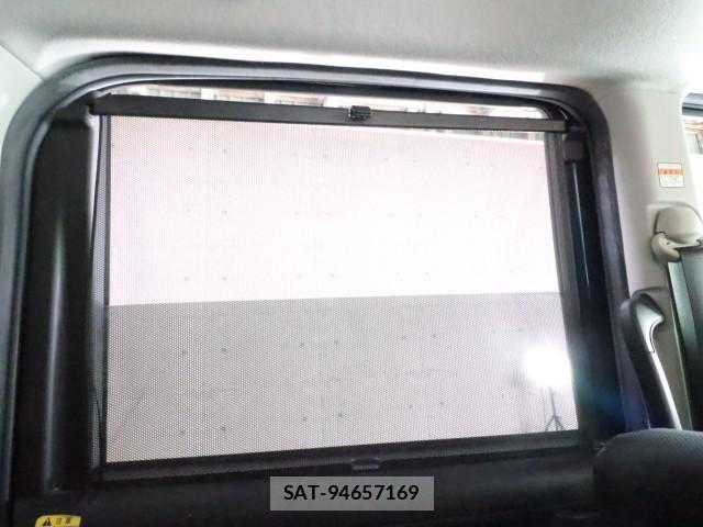 Toyota ROOMY 2019-05 8647741-8