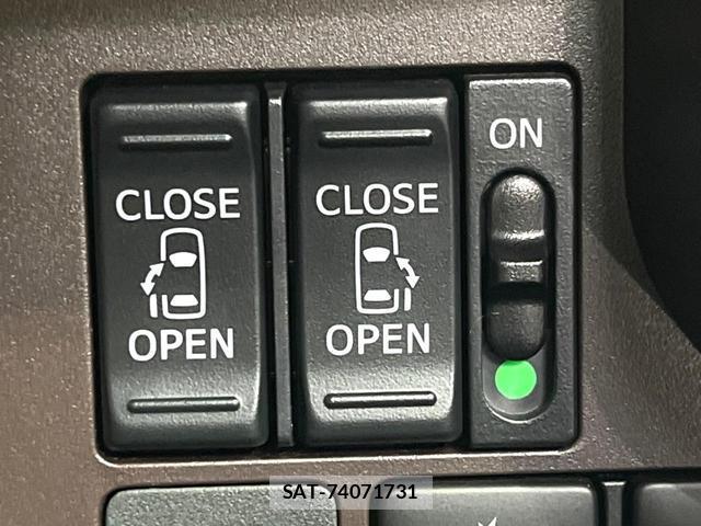 Toyota ROOMY 2018-01 8647988-7