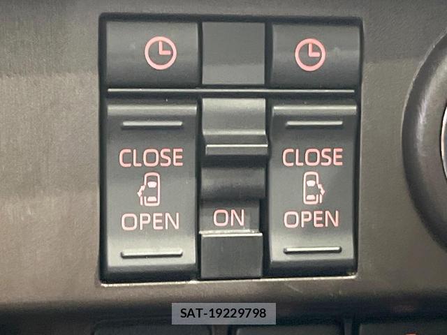Toyota ROOMY 2023-05 8648354-5