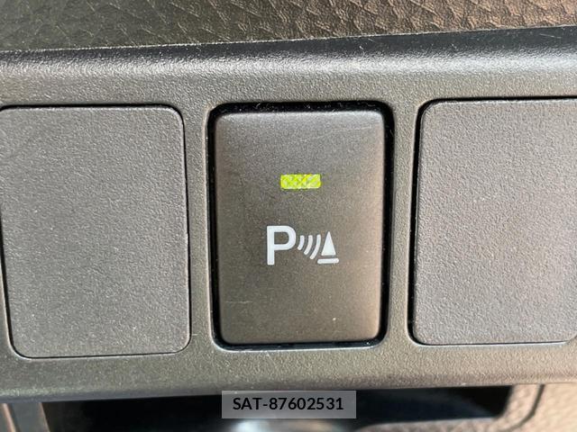 Toyota ROOMY 2022-08 8648369-5