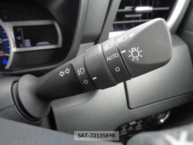 Toyota ROOMY 2026-08 8648402-15