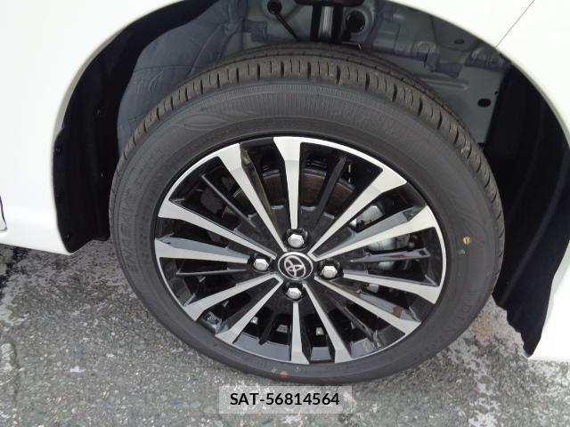 Toyota ROOMY 2026-08 8648403-9