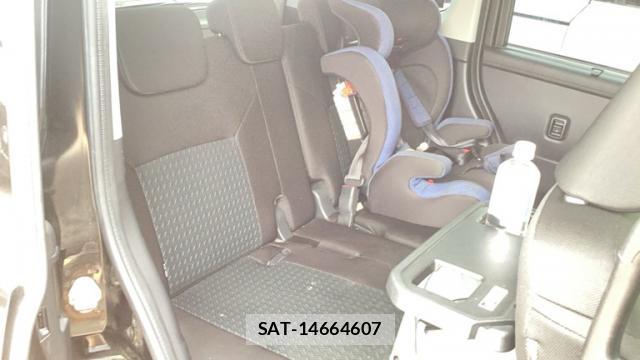 Toyota ROOMY 2021-10 8648415-10