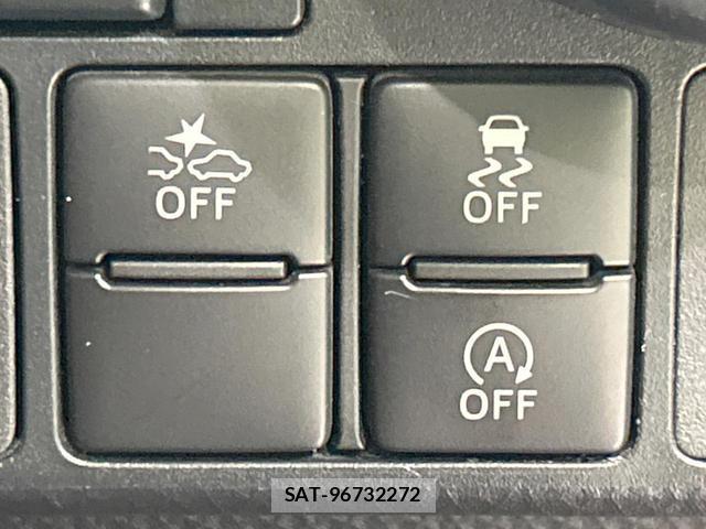 Toyota ROOMY 2017-08 8649166-4