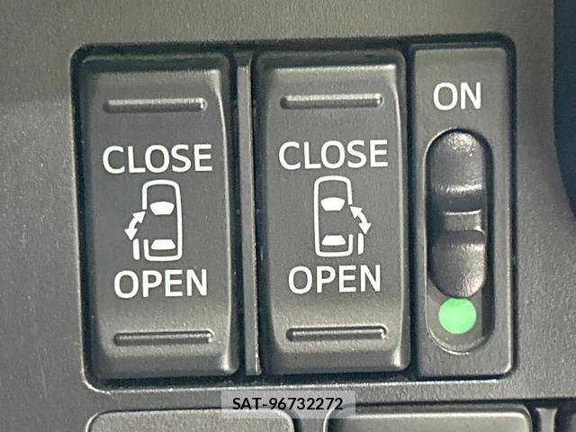 Toyota ROOMY 2017-08 8649166-5