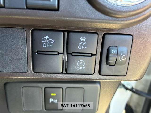 Toyota ROOMY 2023-06 8649489-15