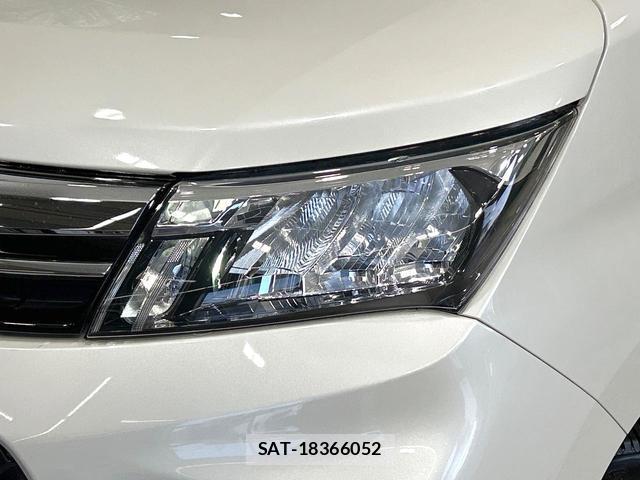 Toyota ROOMY 2023-06 8649532-11