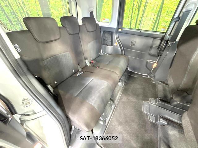 Toyota ROOMY 2023-06 8649532-9