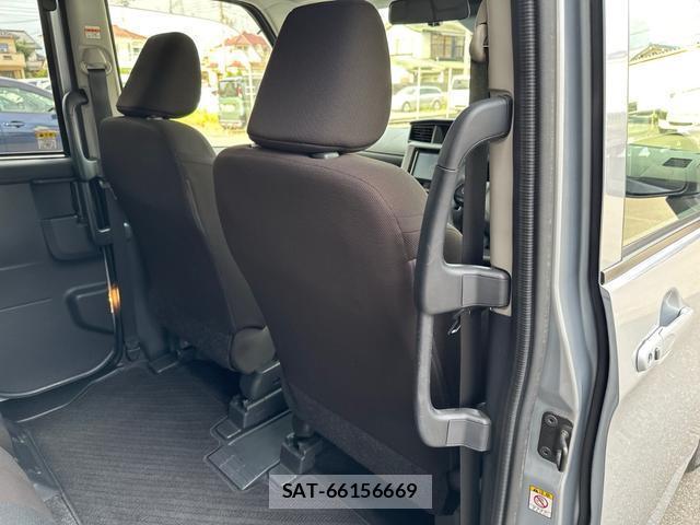 Toyota ROOMY 2021-06 8649910-14