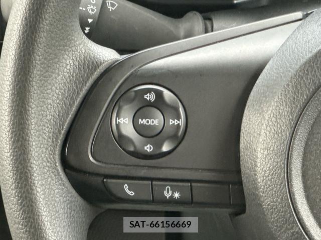 Toyota ROOMY 2021-06 8649910-16