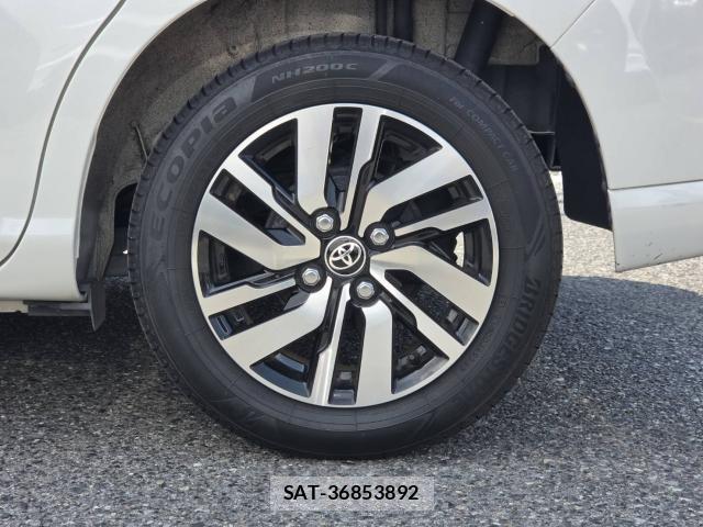 Toyota ROOMY 2022-03 8651550-3