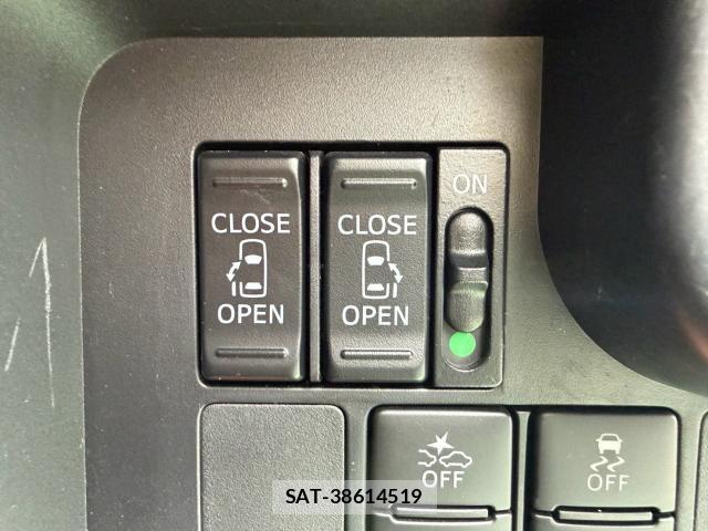 Toyota ROOMY 2020-03 8651927-10