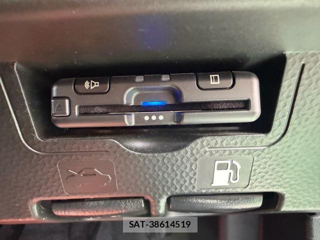 Toyota ROOMY 2020-03 8651927-9