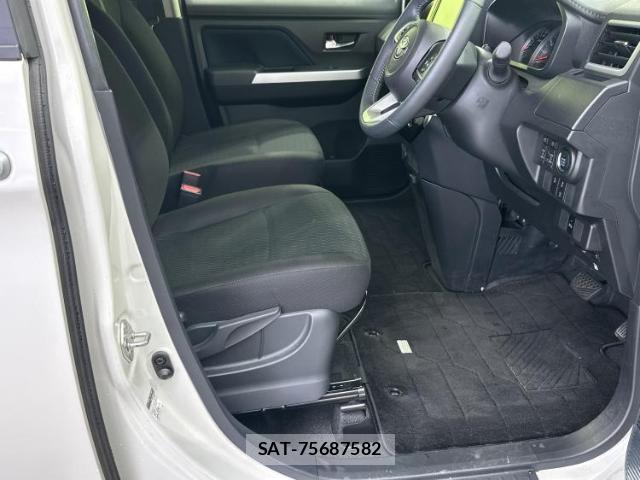 Toyota ROOMY 2023-05 8653457-3