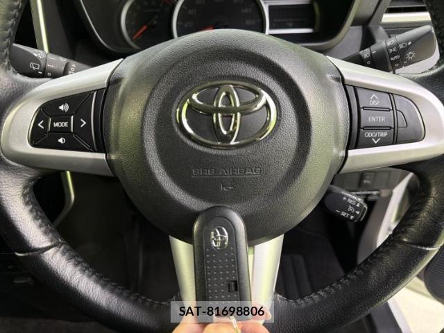 Toyota ROOMY 2019-06 8653489-14