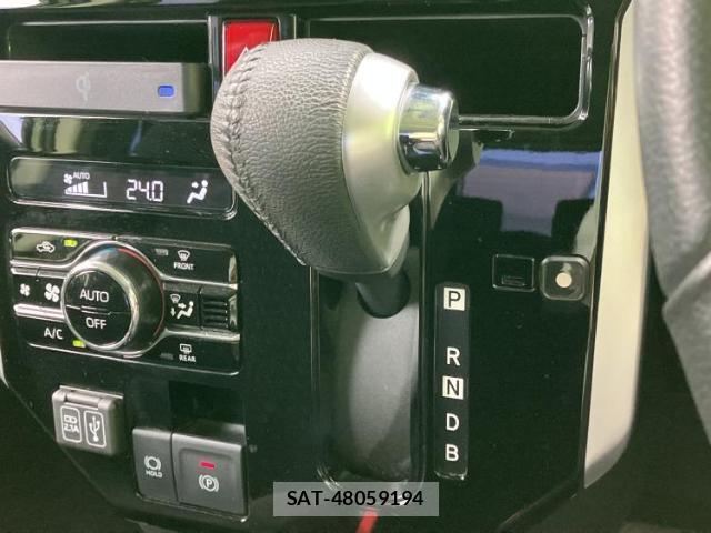 Toyota ROOMY 2021-07 8653508-16
