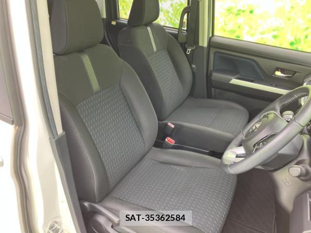 Toyota ROOMY 2021-11 8653663-3
