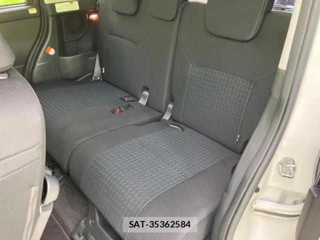 Toyota ROOMY 2021-11 8653663-6
