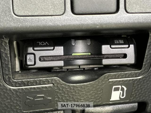 Toyota ROOMY 2021-01 8653716-17