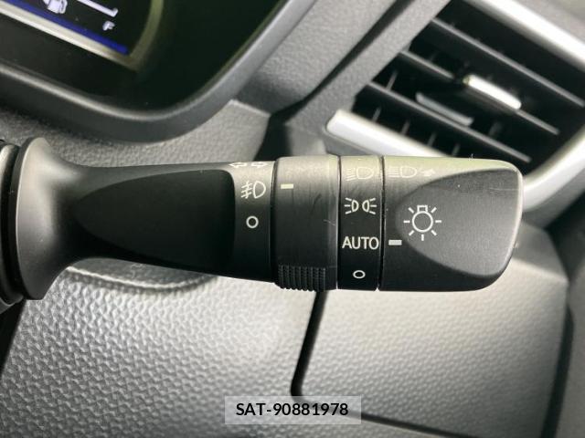 Toyota ROOMY 2019-05 8653767-15