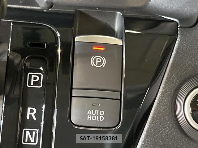 Nissan ROOX 2025-07 8646654-6