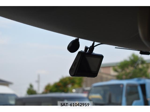 Nissan ROOX 2010-03 8647331-11
