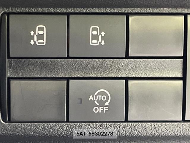 Nissan ROOX 2021-08 8647676-6