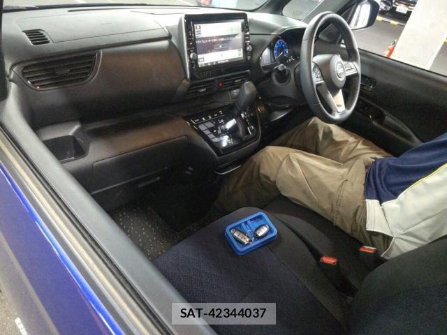 Nissan ROOX 2020-03 8648042-2