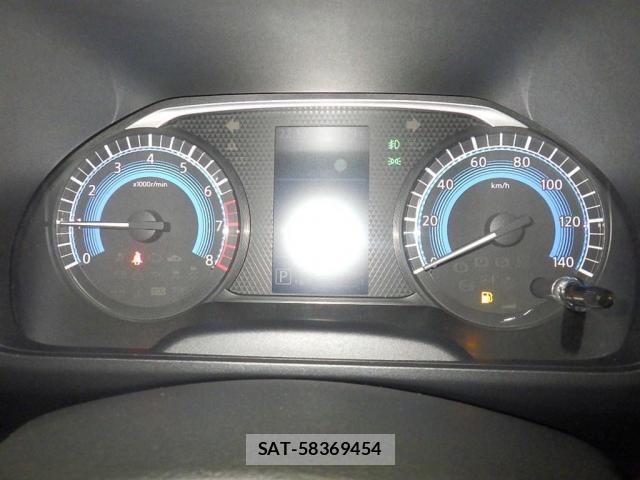Nissan ROOX 2023-07 8648049-3