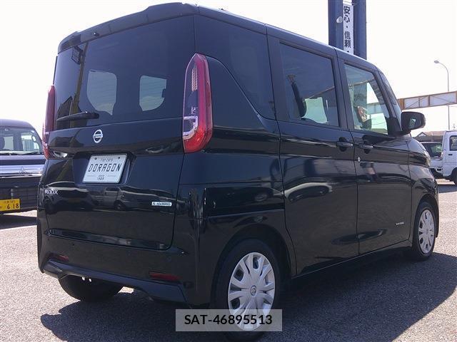Nissan ROOX 2022-09 8648149-5