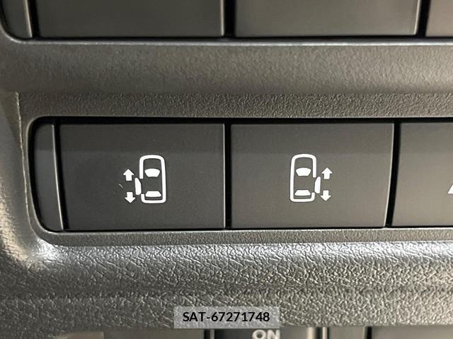 Nissan ROOX 2025-10 8648428-4